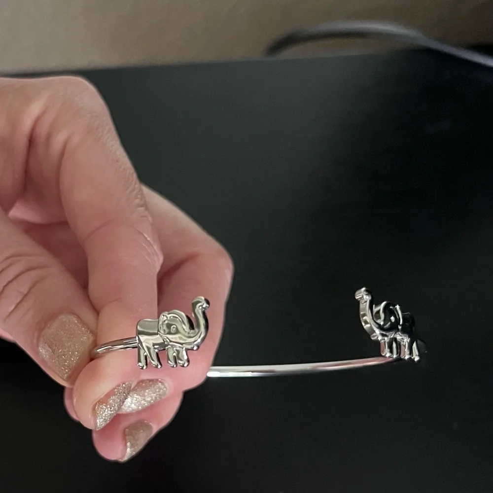 Lucky Elephants Bracelet Women’s Silver